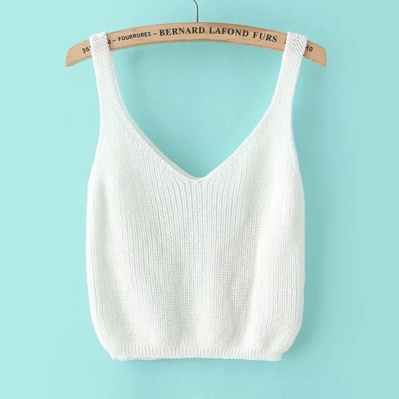 Tops - ❌ SOLT OUT❌ White Ribbed Knit Crop Top